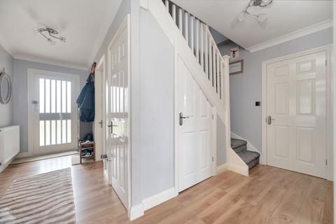 12 Coniston Road, Gunthorpe, Peterborough, PE4 7UE