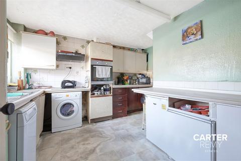 78 Methersgate, Basildon, SS14 2LT