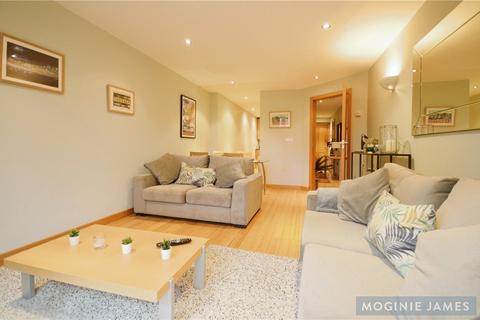 2 bedroom apartment for sale, Magretian Place, Cardiff Bay, Cardiff