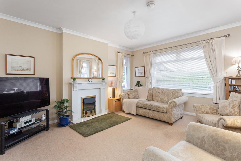 Craigmount Loan, Edinburgh EH12 3 bed detached bungalow for sale - £475,000