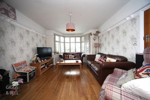 3 bedroom semi-detached house for sale, Luton, Bedfordshire, Luton, Bedfordshire, LU1