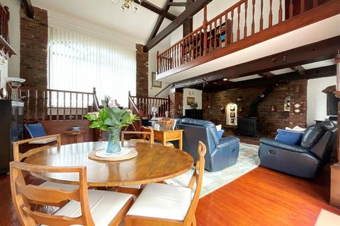 4 bedroom barn conversion for sale, Southport Road, Southport PR8