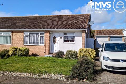 2 bedroom bungalow for sale, Epping Close, Clacton-on-Sea