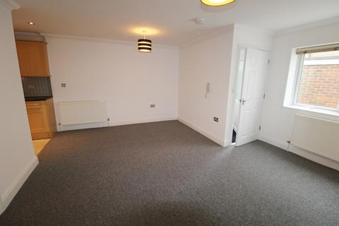 1 bedroom ground floor flat to rent, Christchurch Road, Bournemouth BH1