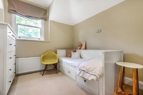30 Orbel Street, London, SW11 3NZ