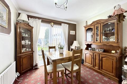 1 Amersham Crescent, Peterlee, SR8 5JJ