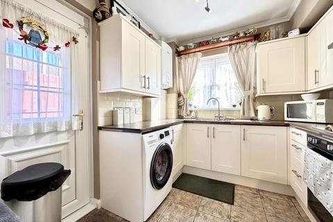 1 Amersham Crescent, Peterlee, SR8 5JJ