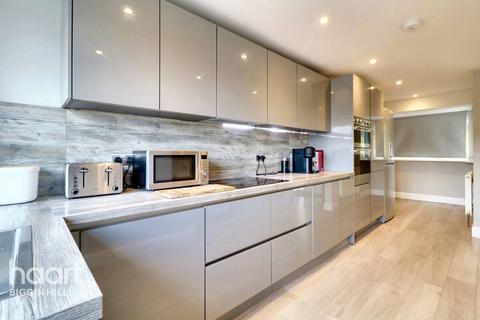 15 Treebourne Road, Biggin Hill, Westerham, TN16 3QW