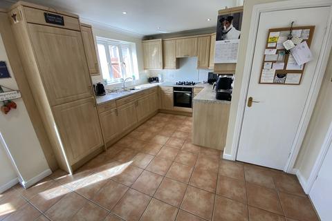 4 bedroom detached house for sale - Cyril Evans Way, Morriston, Swansea, City And County of Swansea.