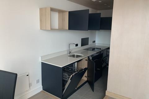 2 bedroom apartment for sale, Spinners Way, Manchester M15