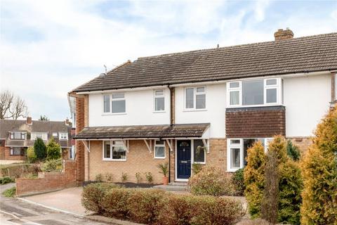4 bedroom semi-detached house for sale - Mill View Road, Tring