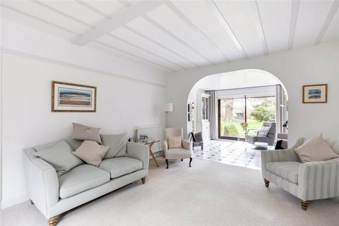 4 bedroom detached house for sale - Grove Road, Tring