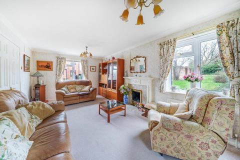 1 Broadhurst Grove, Lychpit, Basingstoke, RG24 8SB