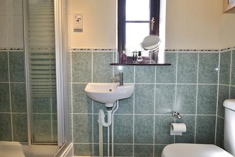 5 Calais Dene, Bampton, OX18 2NR