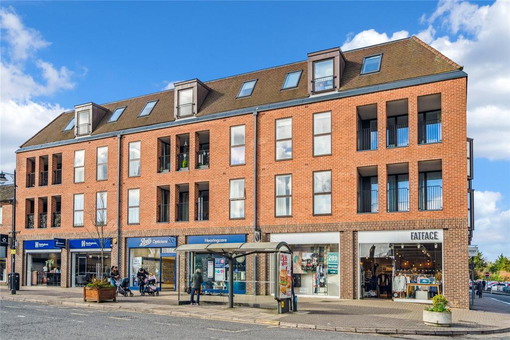 Regent Place, 75 Sycamore Road... 1 bed apartment - £270,000