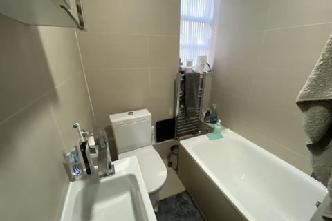 undefined, Neale Close, London N2