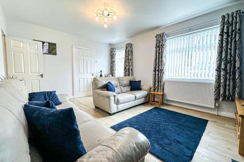 3 bedroom semi-detached house for sale - Leicester Walk, Bristol BS4