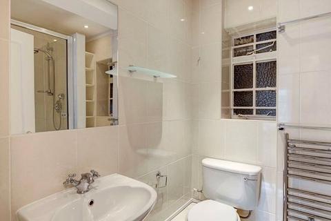 2 bedroom apartment to rent, Fulham Road, London, SW3