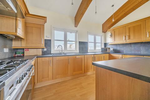 3 bedroom penthouse for sale, Regency Court, Lower Clarence Road, Norwich, NR1