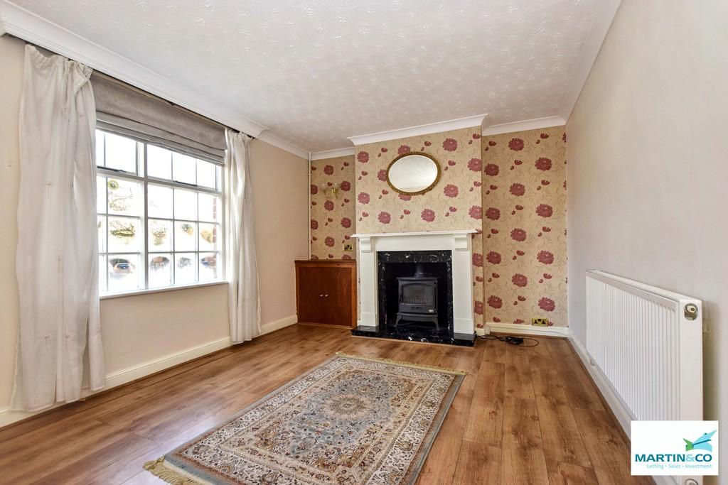 Front lounge