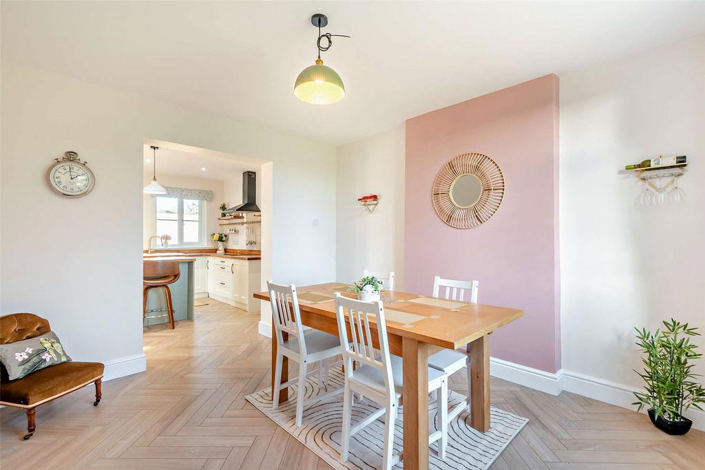 Liverpool Road, Backford, Chester, Cheshire, CH1 6 bed detached house for sale £950,000