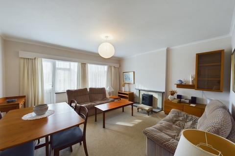 2 bedroom apartment for sale, Grimston Avenue, Folkestone