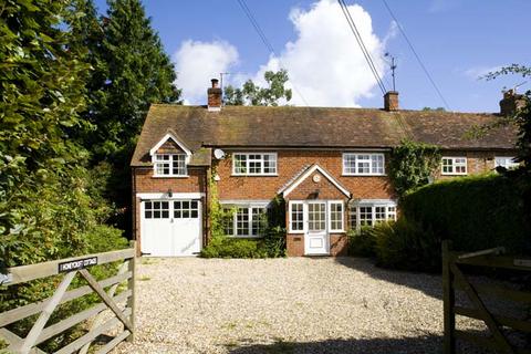 3 bedroom semi-detached house for sale, 1 Honeycroft Cottages, Upper Basildon, RG8