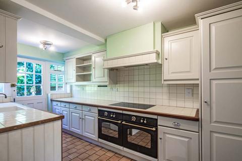 3 bedroom semi-detached house for sale, 1 Honeycroft Cottages, Upper Basildon, RG8