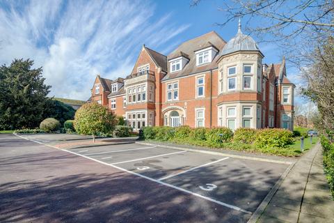 3 bedroom apartment for sale, Falmouth Avenue, Newmarket CB8
