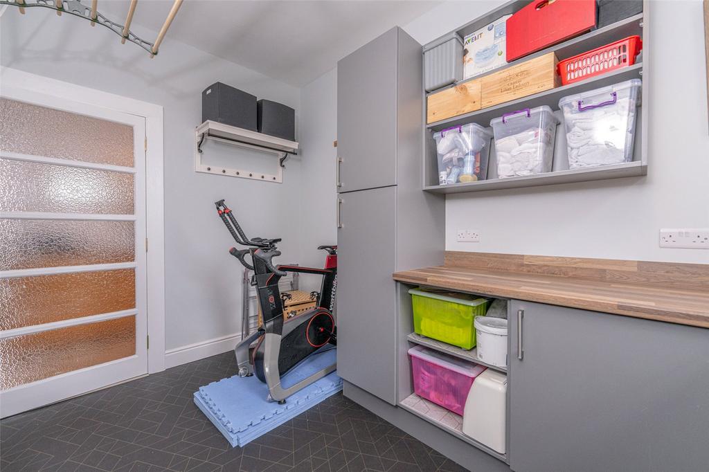 Utility Room Alt