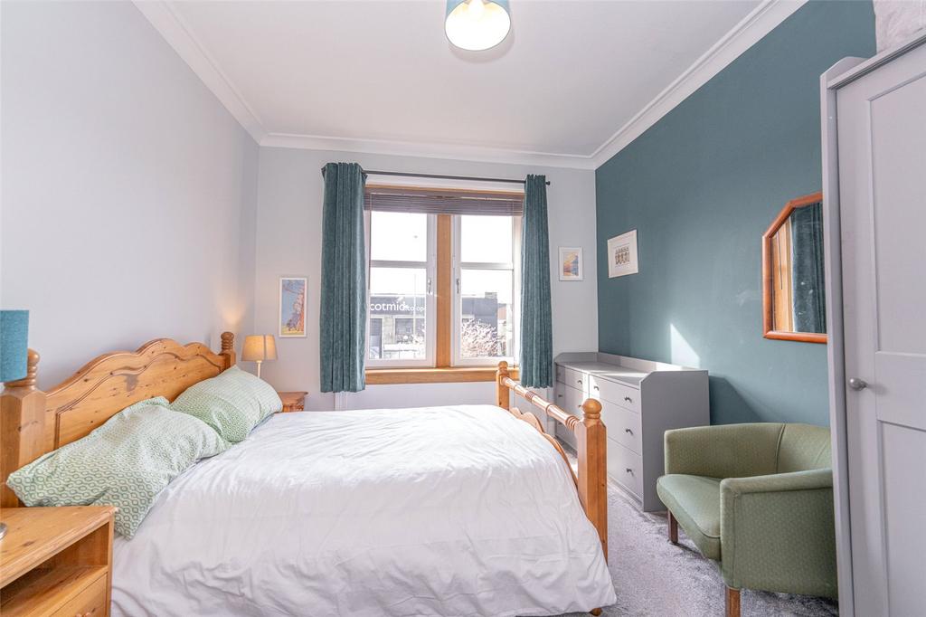 Bedroom 1 Alt