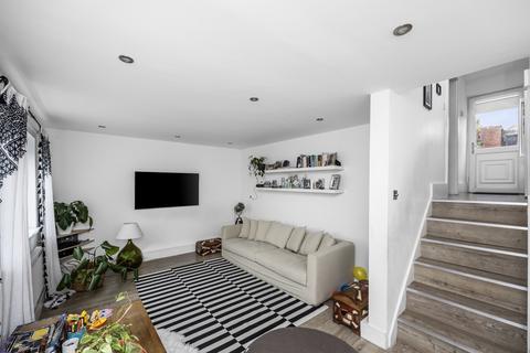 3 bedroom end of terrace house for sale, Whitehawk Way, Brighton BN2