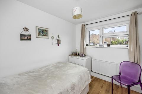 32 Whitehawk Way, Brighton, BN2 5LW