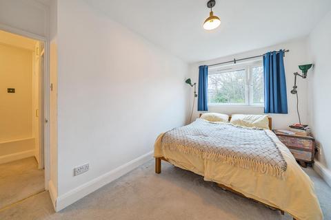 3 bedroom maisonette for sale, Brixton Water Lane, Brixton
