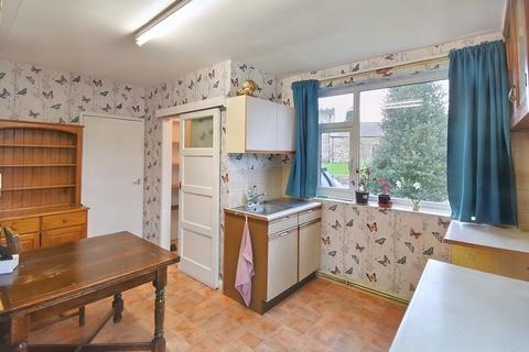 3 bedroom detached bungalow for sale, Donington-on-bain, Louth LN11 9TJ