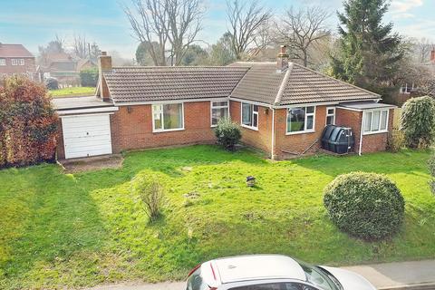 3 bedroom detached bungalow for sale, Donington-on-bain, Louth LN11 9TJ