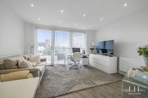 1 bedroom apartment for sale - Saddler House, Dagenham
