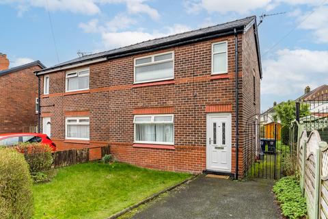 4 bedroom semi-detached house to rent - Taylor Avenue, Ormskirk