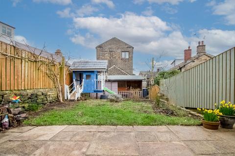 3 bedroom end of terrace house for sale, Chapel Terrace, Honley, Holmfirth