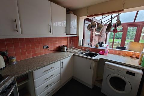 4 Redwing Drive, Biddulph, Stoke-on-trent, ST8 7UA