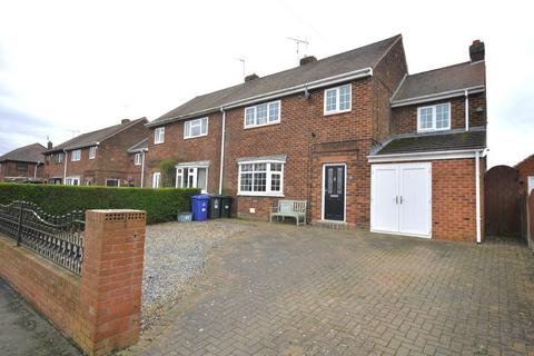 4 bedroom semi-detached house for sale, Crown Road, Doncaster DN11