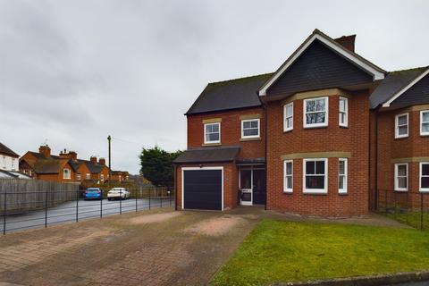 5 bedroom detached house for sale, Amerton Place, Uttoxeter