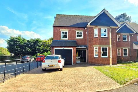 1 Amerton Place, Uttoxeter, ST14 7RA