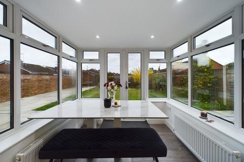 10 Ravens Way, Burton-on-trent, DE14 2JS