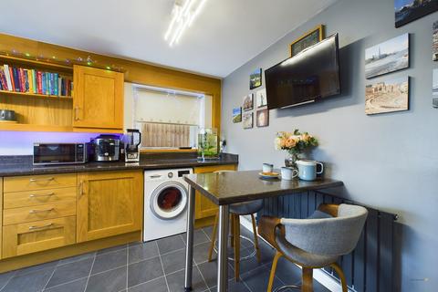 27 Elms Road, Burton-on-trent, DE15 9AQ