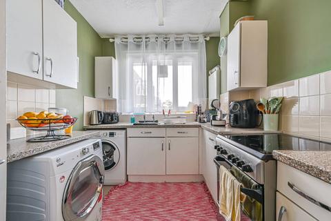 2 bedroom flat for sale - Brereton House, Brixton, London, SW2