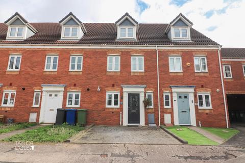 3 bedroom townhouse for sale - Russell Close, Wilnecote