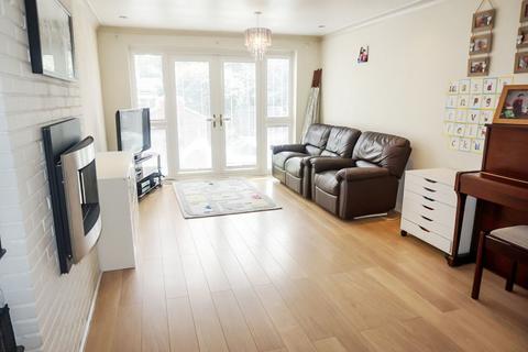 2 Linforth Drive, Sutton Coldfield, B74 2EQ
