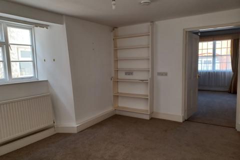 1 bedroom ground floor flat to rent, South Street, Castle Cary