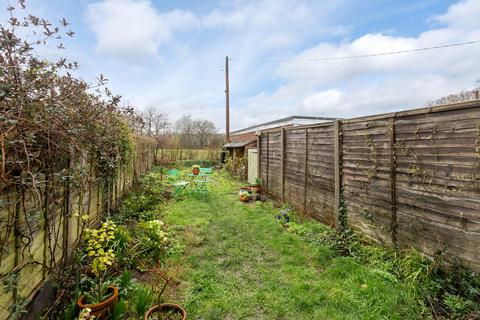 6 Park Close, Strood Green, Betchworth, RH3 7JB